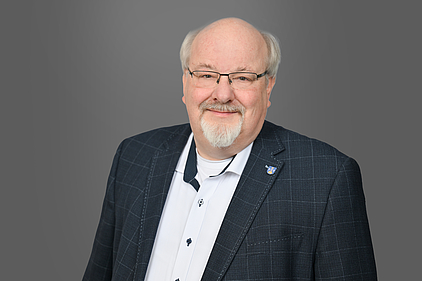 Dr. Claudius Moseler Dr. Claudius Moseler