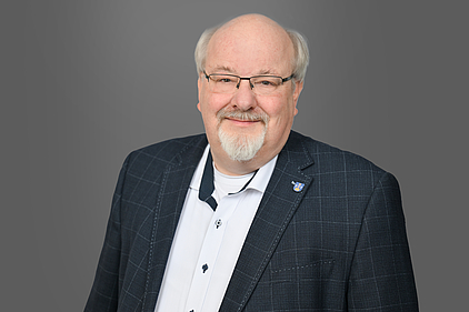 Dr. Claudius Moseler Dr. Claudius Moseler