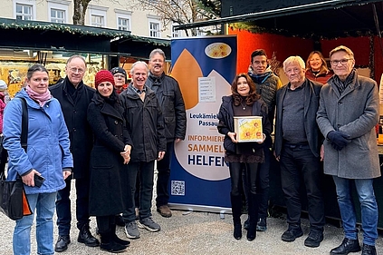 Agnes Becker, Urban Mangold, Ronja Zöls-Biber, Anita Hofbauer, Walter Dankesreiter, Dr. Stefan Kuklinski (Vorsitzender Leukämiehilfe), Andrea Bauer (Leukämiehilfe), Konrad Kufner, Dr. Gerhard Hagen, Carola Knott (Leukämiehilfe), Stephan Bauer.